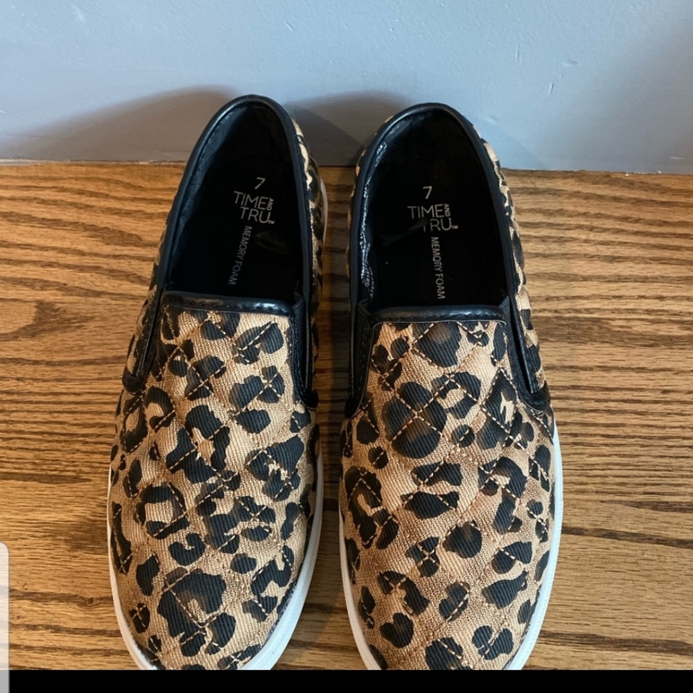 leopard sneakers